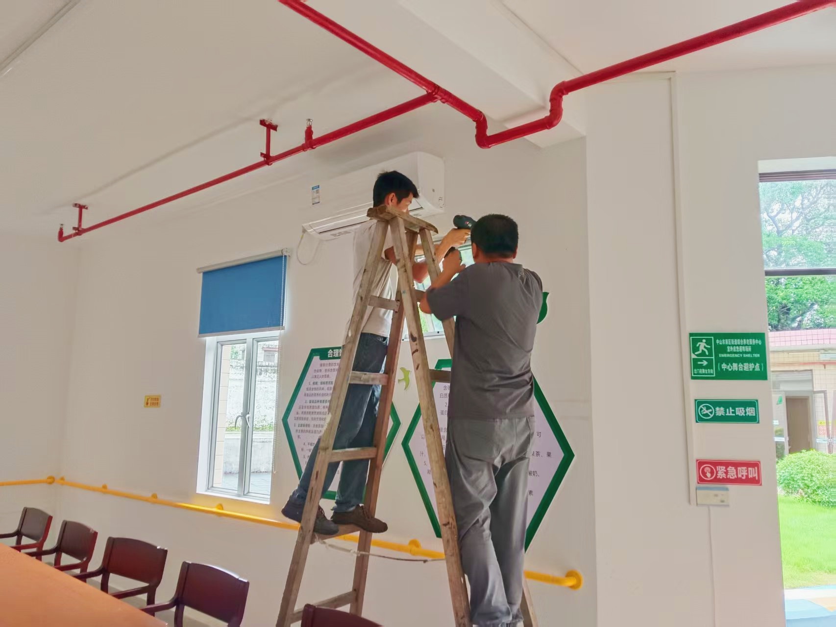 晓轩科技暖心助力！南区综合养老服务中心及颐老院完成防蚊窗纱安装